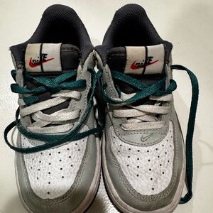 Nike Navy Green & Gray Athletic Shoes - 11C